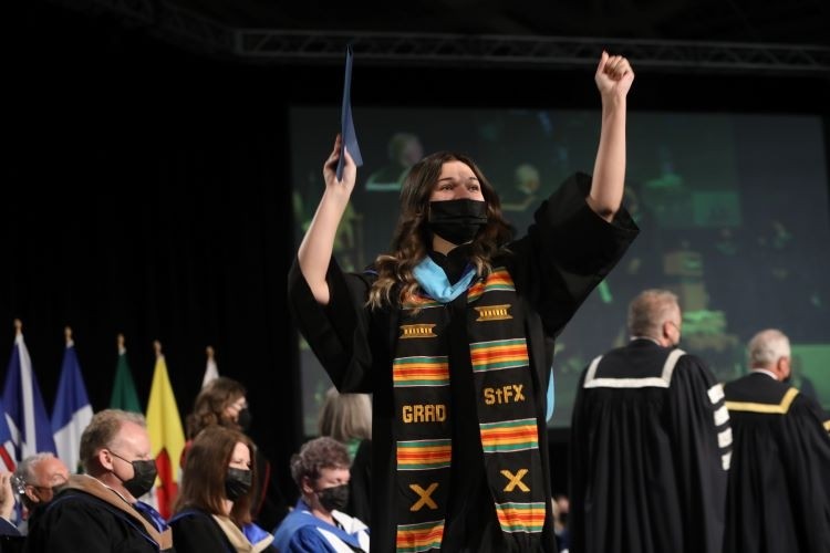 2023_spring_convocation_alt